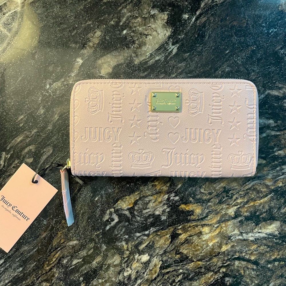 Light Pink Juicy Couture Wallet